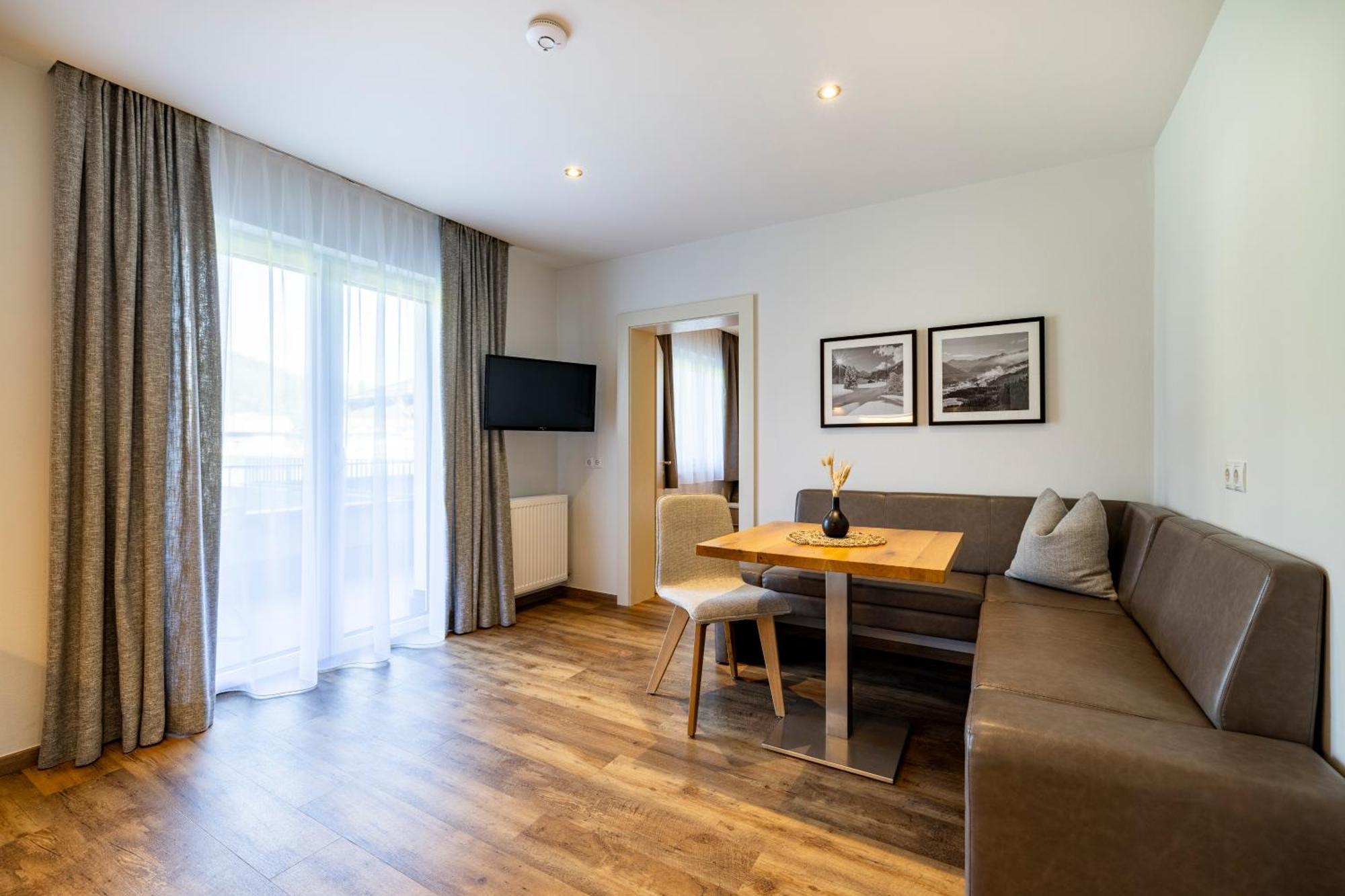 Aparthotel Jägerheim
